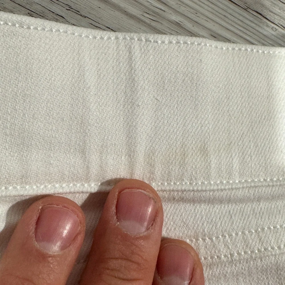Spanx Jeans Women's Sz‎ M White Skinny High Rise Distressed 20229R 28x27